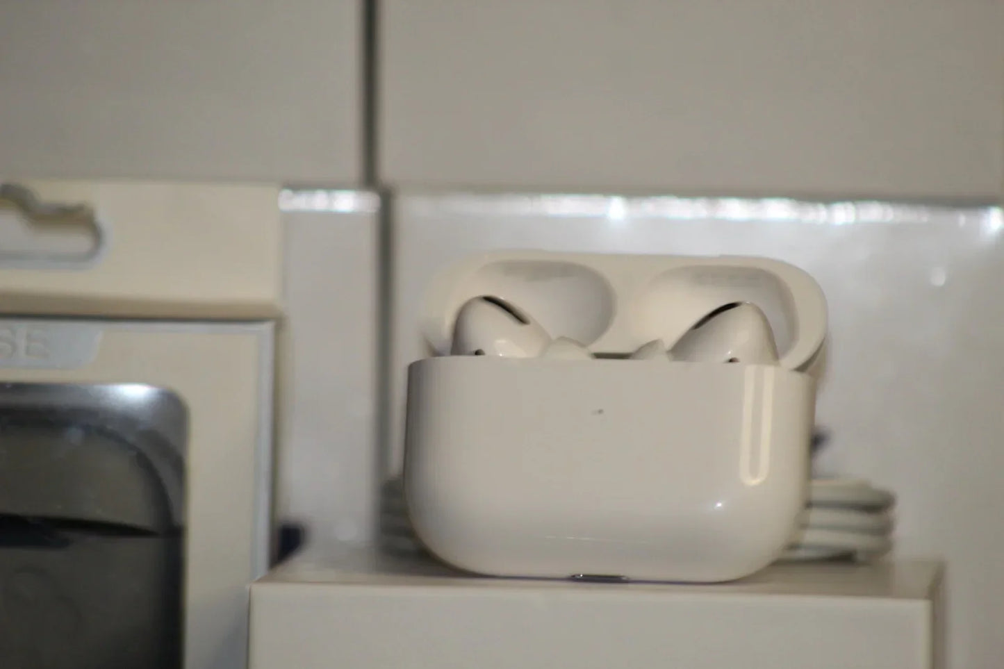 Apple AirPods Pro Diamond